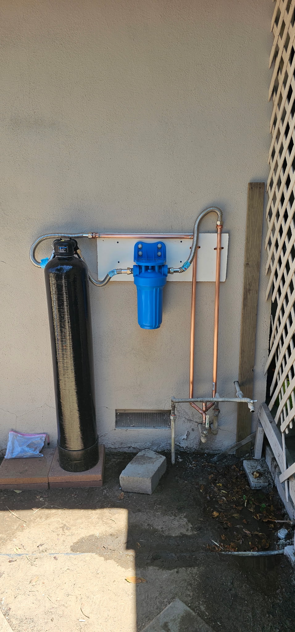 Water filtration installation